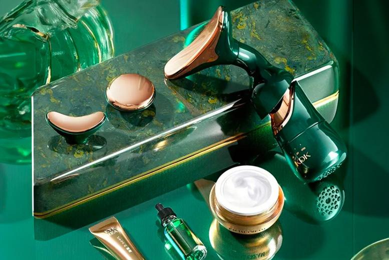 3-In-1 Beauty Gadget For Skin Lifting And Tightening