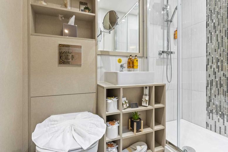 Hotel Holloway Central Birmingham City Break For Two: Superior Deluxe Double Room, Late Checkout & Dining Discount