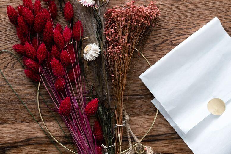 Diy Rustic Dried Flower Wreath Kit - Pink Or White, Golden Hoop