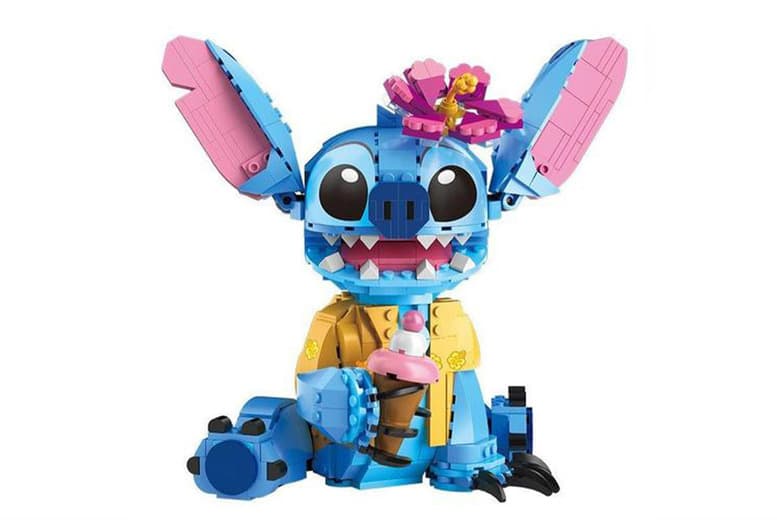 Stitch- Building Block Kit For Kids With Movable Head & Accessories