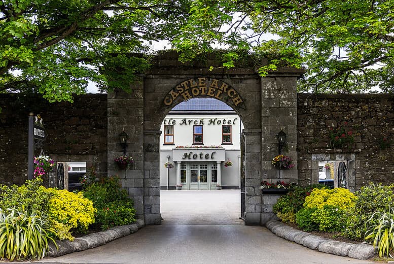 County Meath Break For 2 At Castle Arch Hotel: Breakfast, Dinner & Late Checkout!