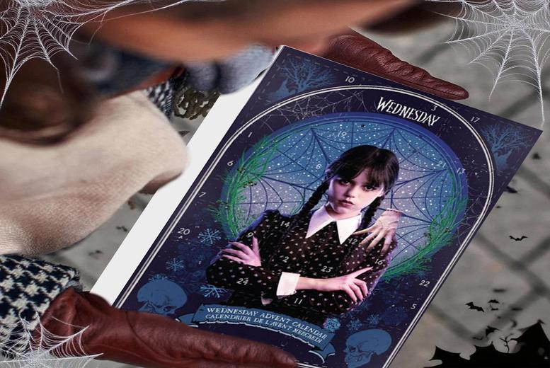 24-Piece Wednesday Addams- Christmas Keychain Advent Calendar