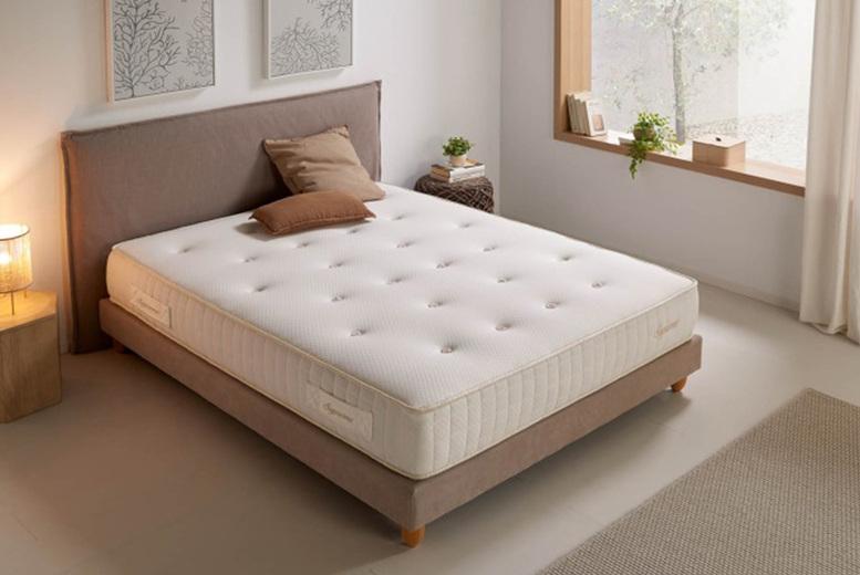 Supreme Hybrid Memory Foam & Pocket Spring Mattress - 4 Sizes