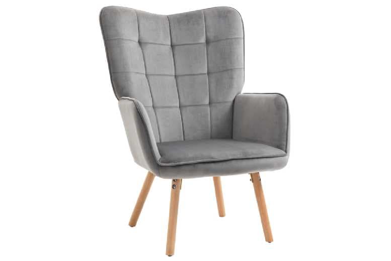 Grey Velvet Tufted Dining Chair - Plush Wingback, Solid Wood Legs, Classic Modern Dining Seat