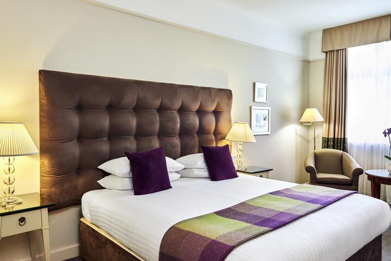 Price Drop! 4* Shropshire Spa Break For 2 At Albrighton Hall Hotel & Spa With Dinner, Breakfast & Spa Access
