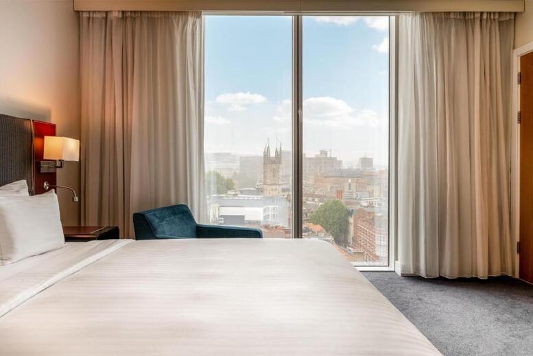 4* Bristol Harbourside Stay For 2: Breakfast, Late Check-Out & Welcome Drink - Majestic Hotel