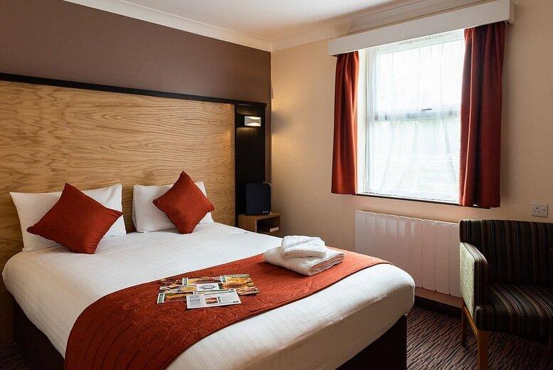 Dragonfly Hotel Bury St Edmunds Hotel Break For 2 With Breakfast