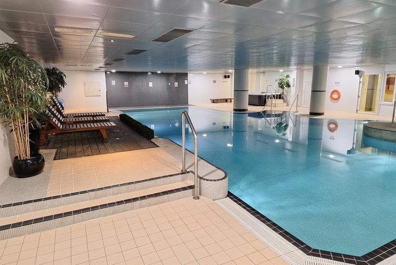 4* Donegal Spa Stay & Breakfast For 2 - Ballyliffin Lodge
