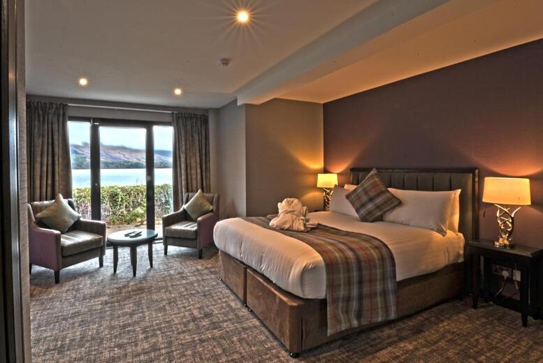Loch Lomond Stay For 2 At The Beach House With Spa Access