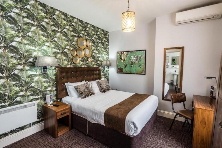 Price Drop! City Centre Hotel Stay With Breakfast & Late Checkout In Nottingham