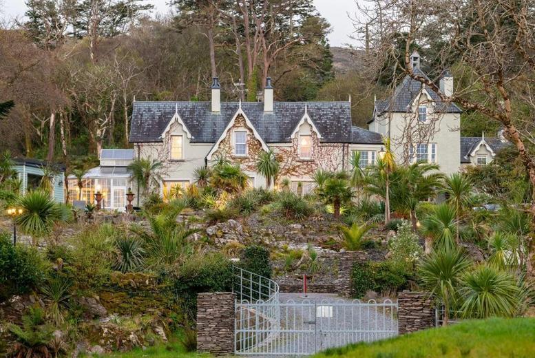 4* Kells Bay, Kerry Retreat For 2 - Up To 2 Nights With Early Check-In, Breakfast, Welcome Drink & Late Checkout