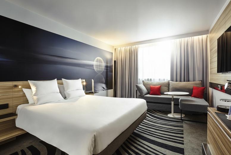 3* Or 4* London Hotel Stay With Kew Gardens Entry Included
