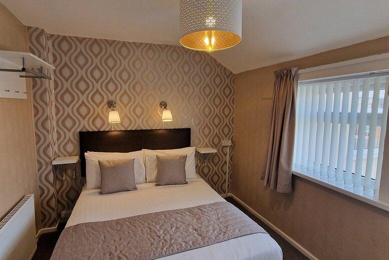 Blackpool 4* Art Deco Stay With Breakfast, Prosecco & Late Checkout Upgrades