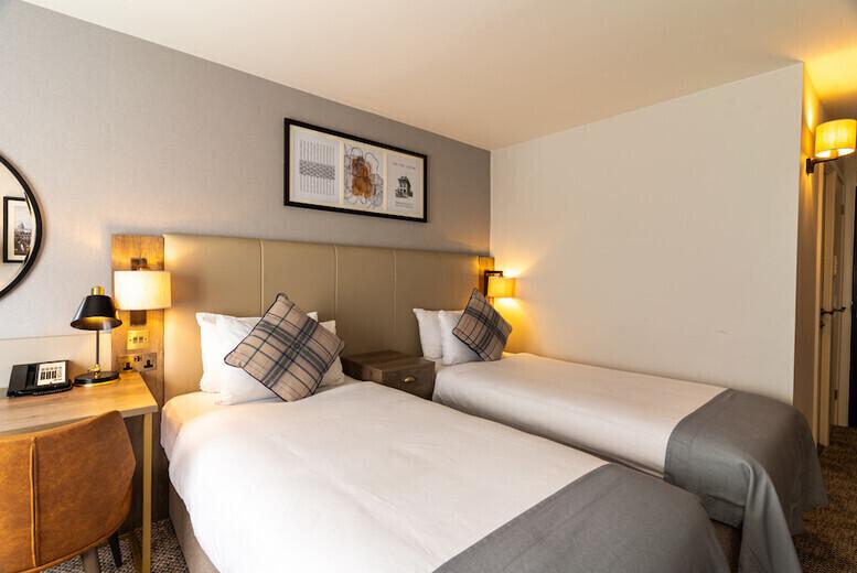 4* Milton Hill House, Oxford Spa Break For 2 - Up To 2 Nights With Breakfast, Leisure Access, Dinner, Drink Discount & Optional Room Upgrade