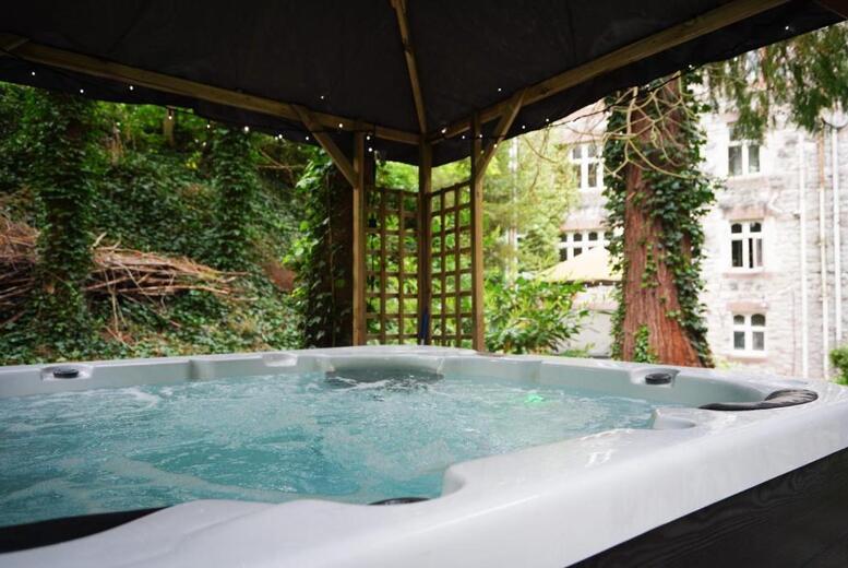 4* North Wales Spa Break With Dinner At Ruthin Castle Hotel