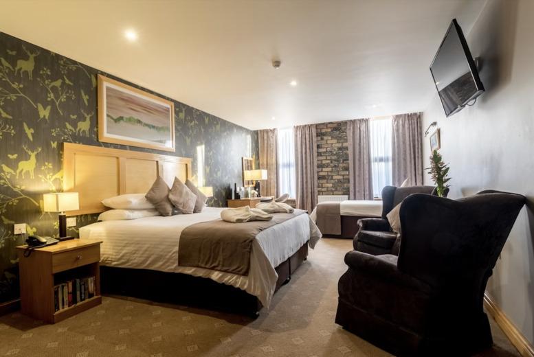 4* Cumbria Spa Break For 2: Breakfast, Dinner, Prosecco & Spa Access