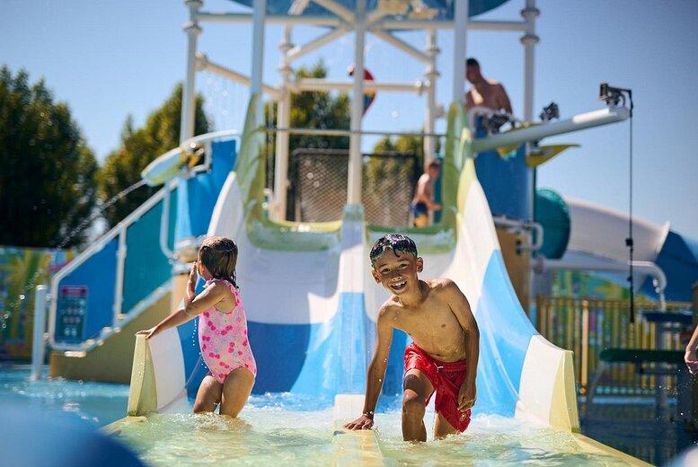 South Coast Holiday Park Stay At Seal Bay Resort For Up To 8. Leisure Facilities, Outdoor Lido Pool And Late Checkout.