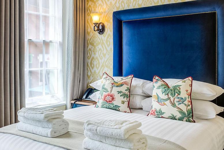 Thatchers Guildford, Surrey Hills Stay & Breakfast For 2